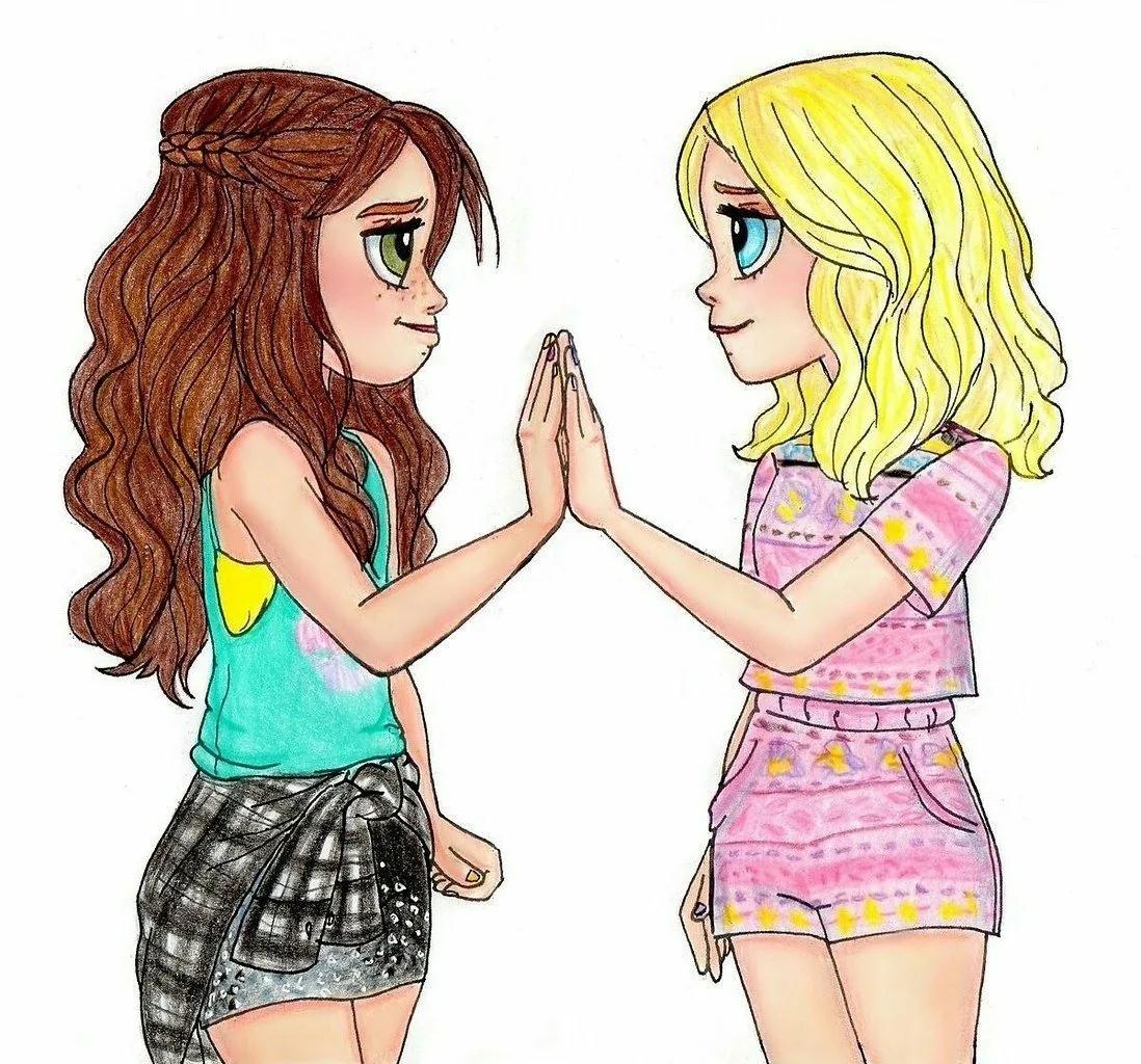 Давняя подруга очень настаивала на том, чтобы попить кофе вместе. На встрече выяснилось, что она на самом деле от меня хотела