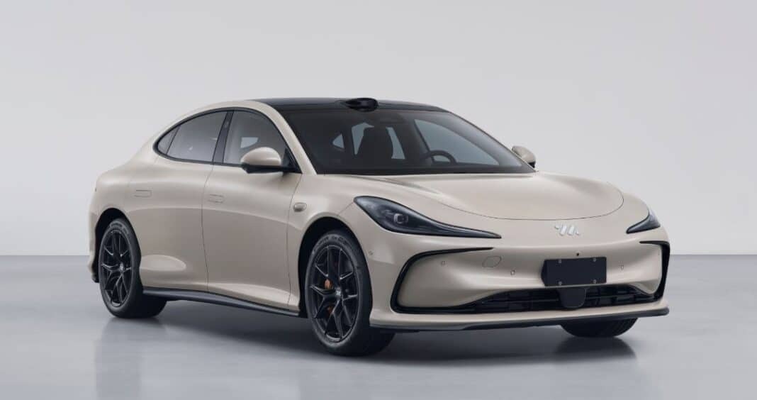 Прорыв китайского автопрома. IM L6 выйдет в мае, твердотельная батарея обеспечит запас хода 1000 км