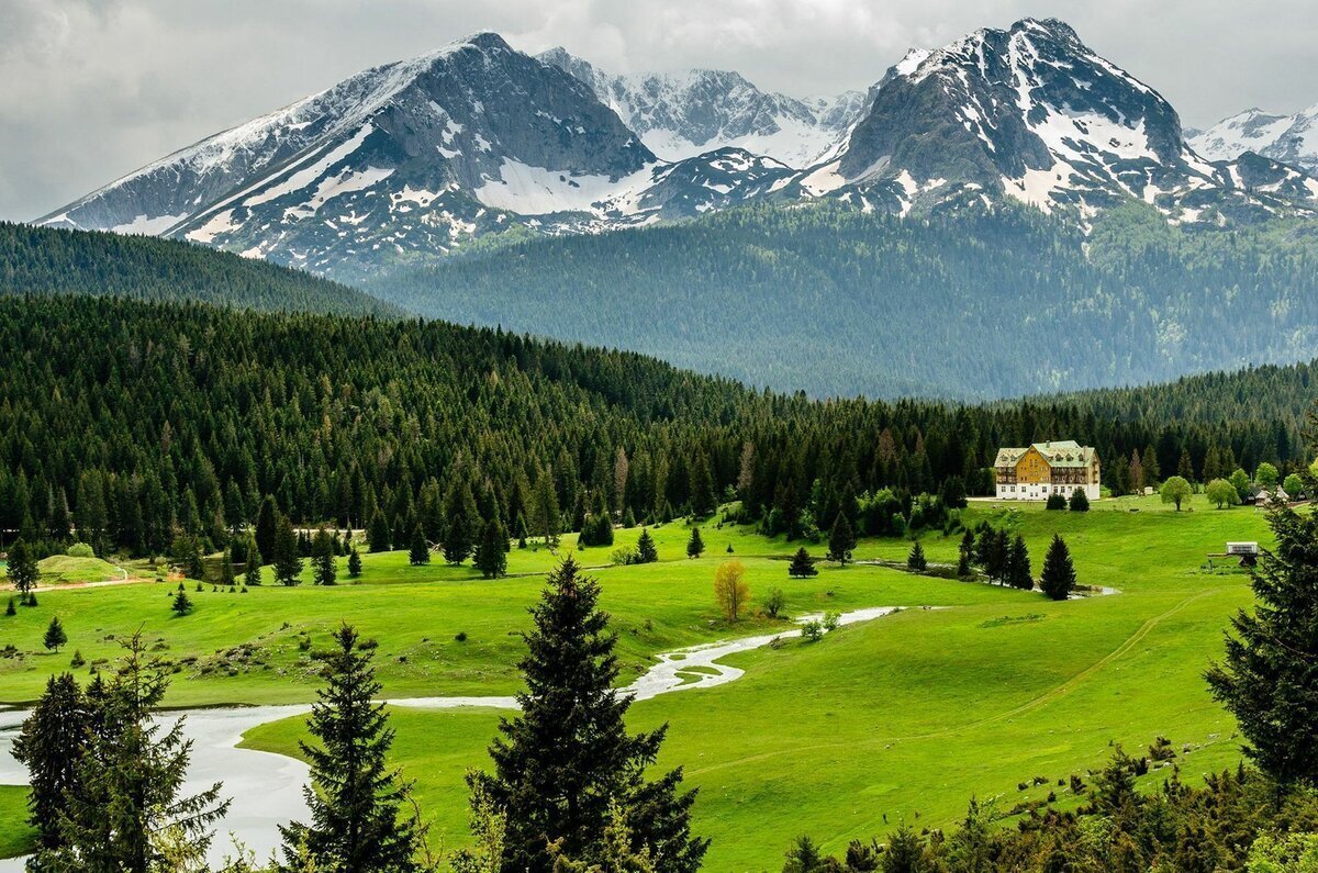 Биоградская гора. Общая информация. Достопримечательности