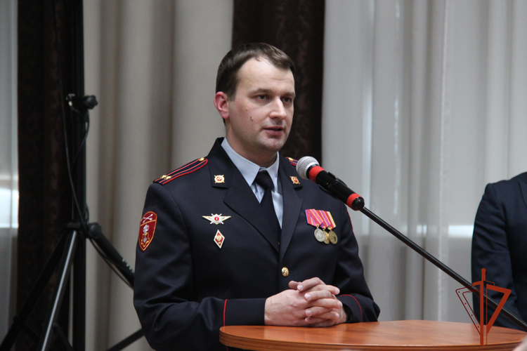 Заместитель начальника областного Управления вневедомственной охраны Росгвардии поздравил с завершением обучения будущих сотрудников правоохранительны