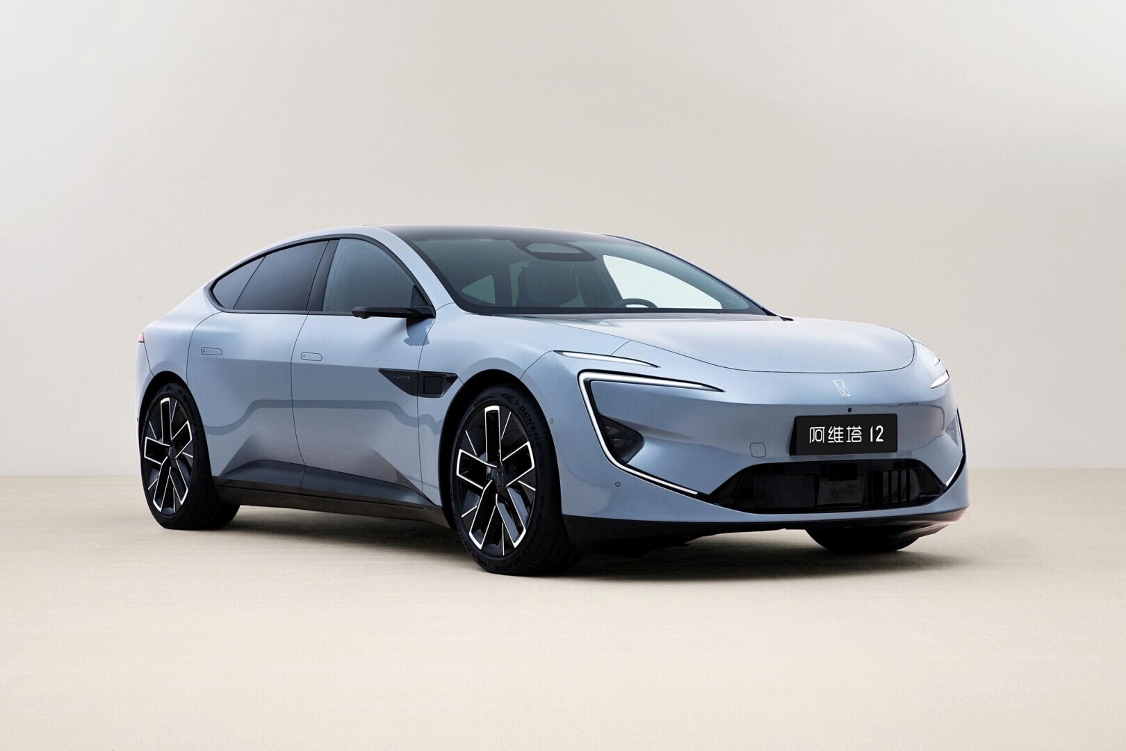 Avatr 12: Революционный Электромобиль, Захватывающий Российский Рынок