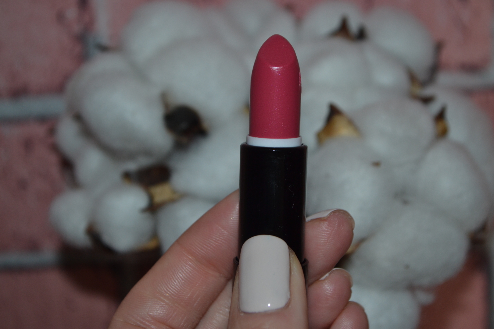 Губная помада BelorDesign Smart girl Be color. Весьма неплохое качество по очень доступной цене или почему у меня целых пять оттенков.