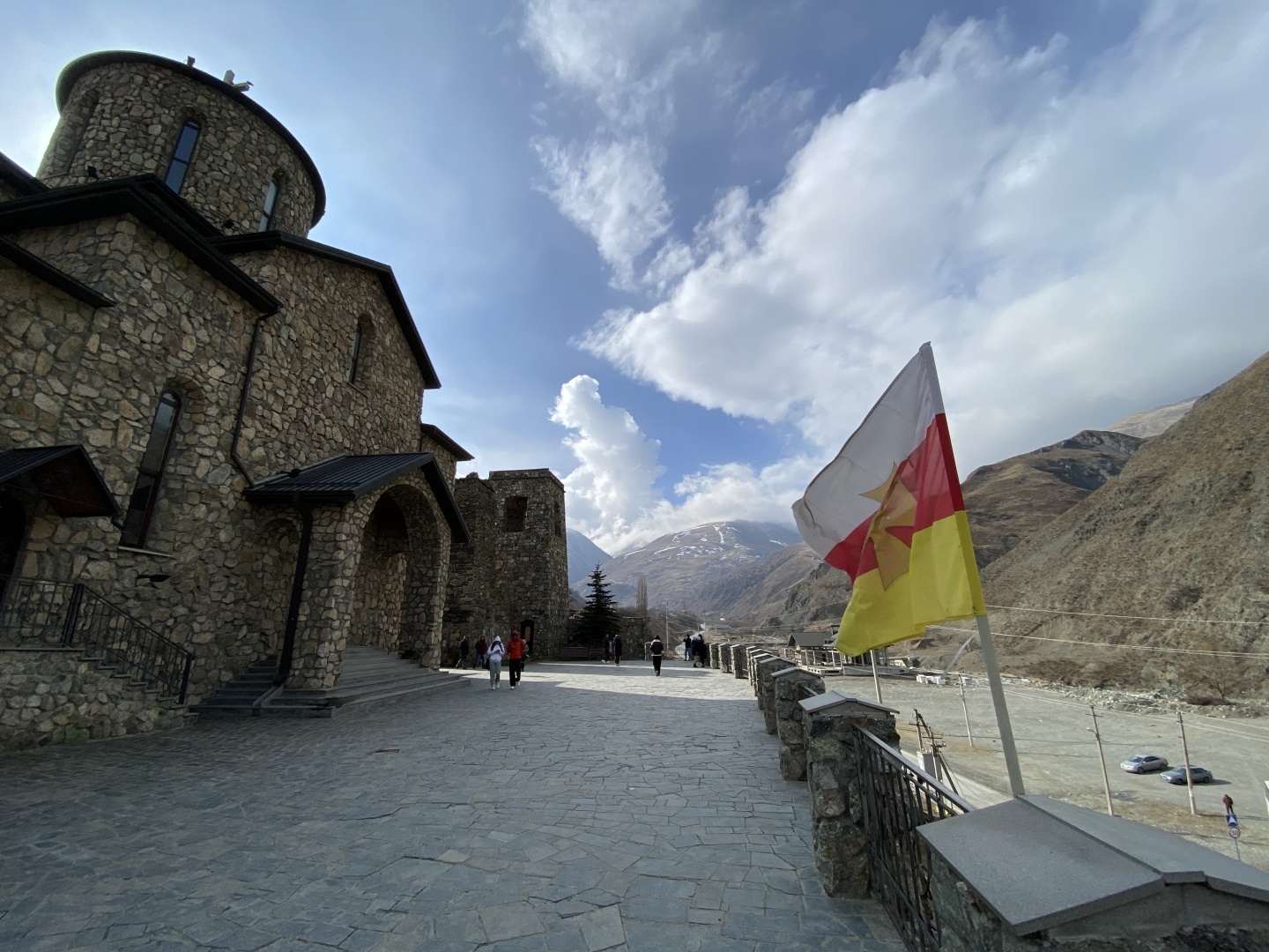 Удивительная Осетия. Владикавказ. Куртатинское ущелье