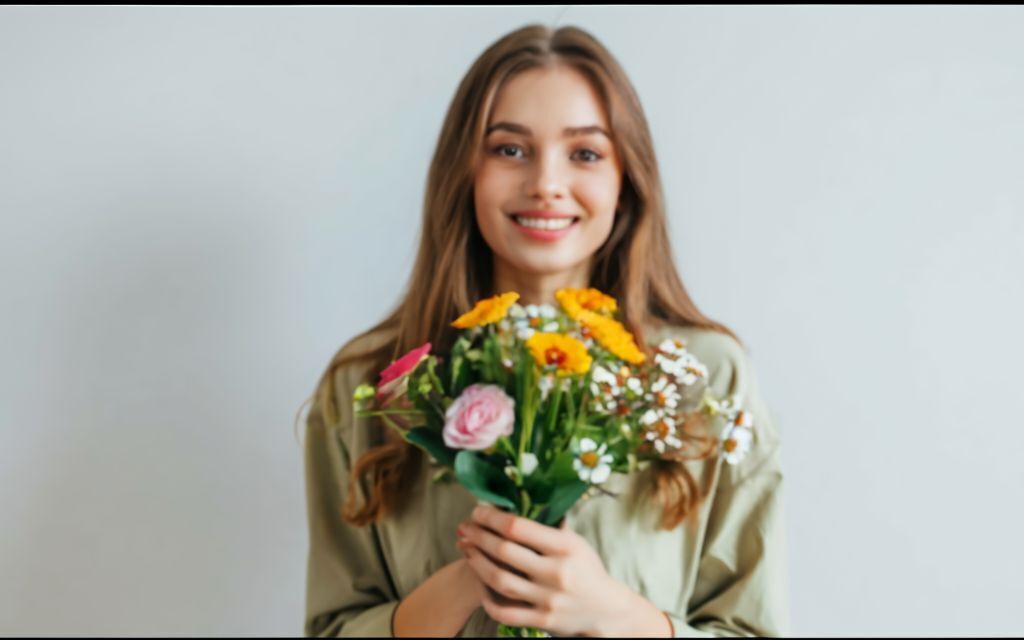 Как намекнуть парню, что я хочу цветы?