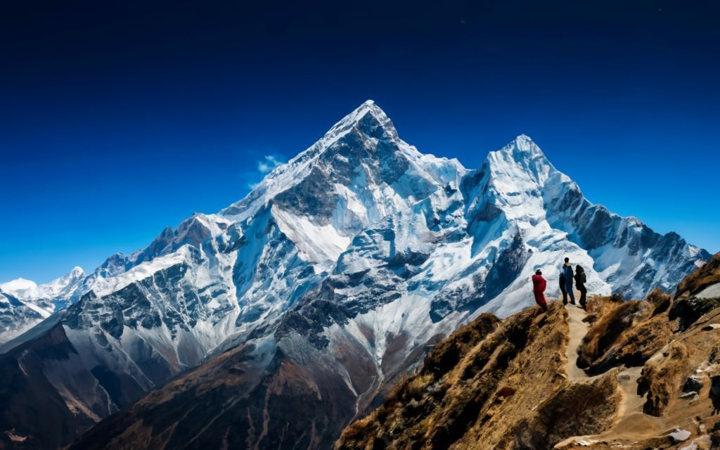 Самые высокие горы мира: Гималаи и их величественные вершины