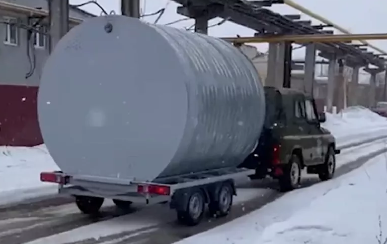 Бункер на колесах, сам закапывается и сам откапывается