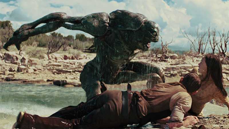 Люди попали в странное место. Где их каждую ночь пытаются убить монстры.