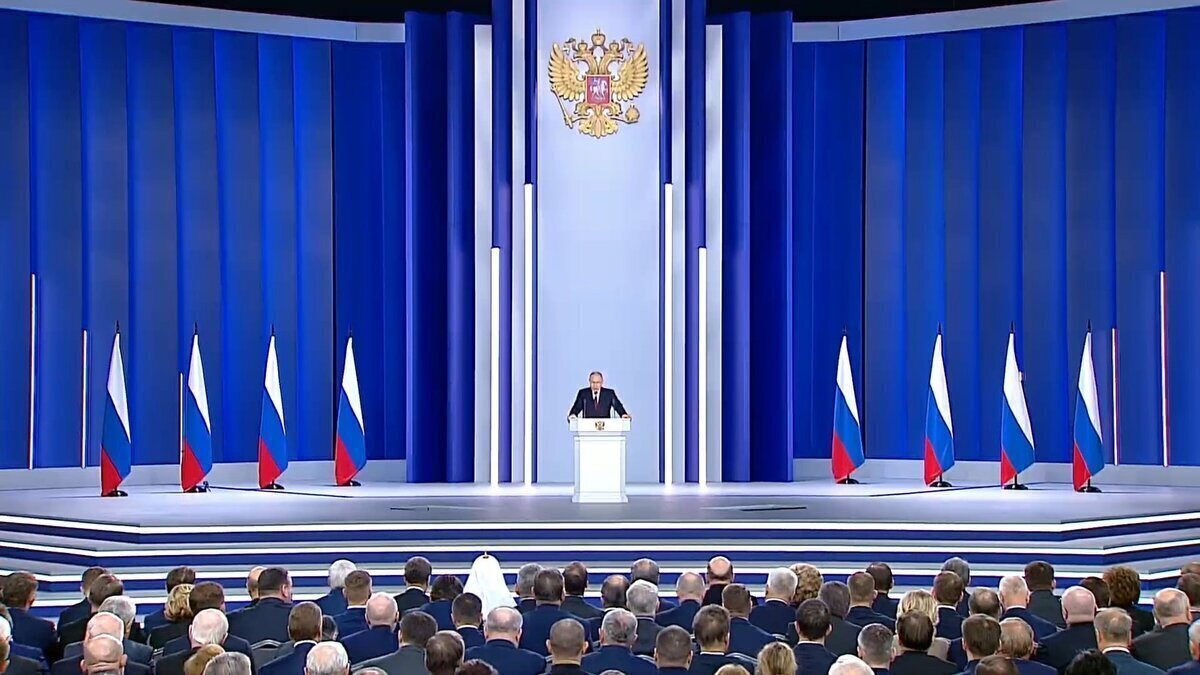 Решение ряда проблем пенсионеры все-таки ждут от В. Путина за несколько дней до выборов.