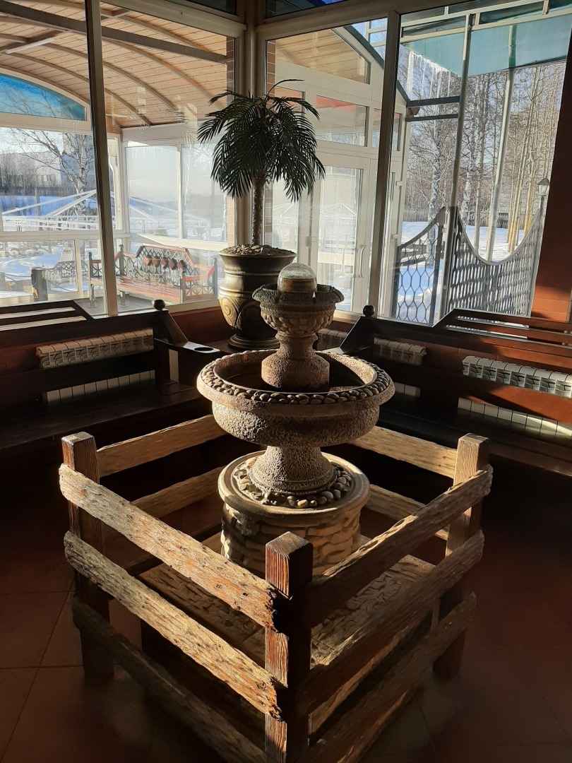 Мое празднование восьмого марта: экскурсия в фотографиях по красивому кафе и прилегающей территории. Личные впечатления от посещения такой красоты