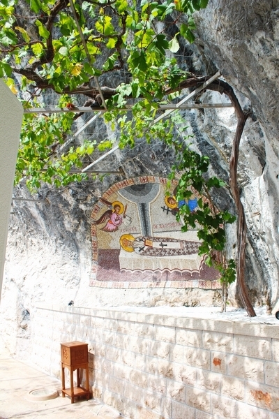 Третья святыня мира - монастырь Острог Василия Острожского (Черногория). Наши впечатления от посещения прекрасного места.