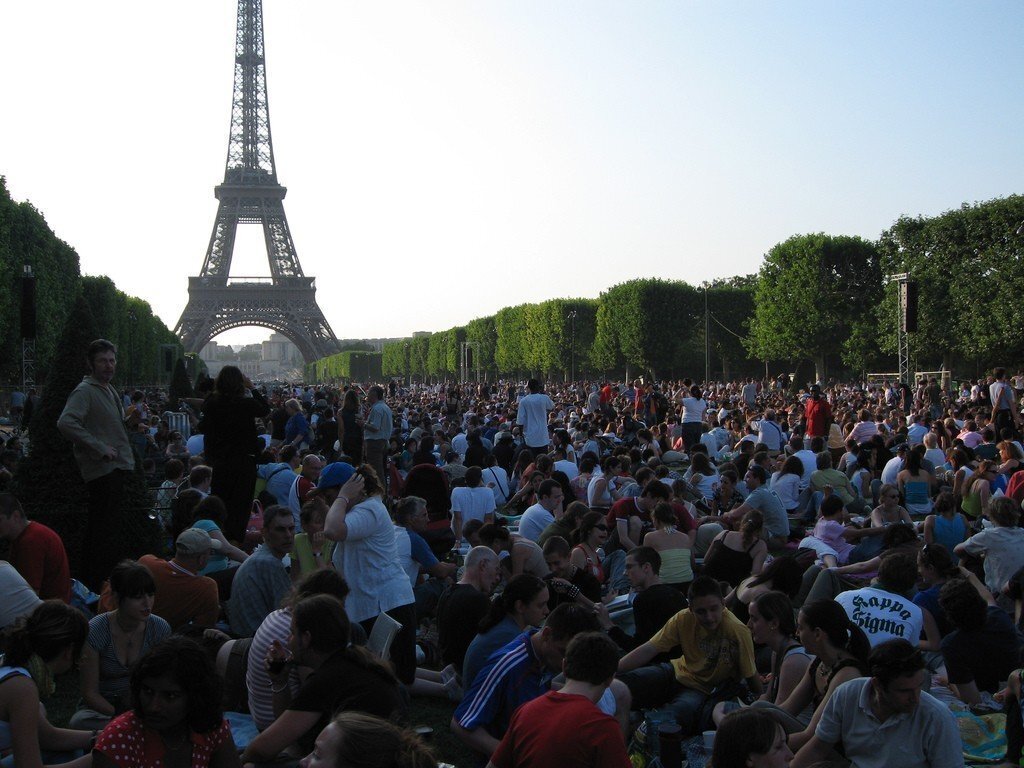 История о приключениях деда Феофана по Европе.