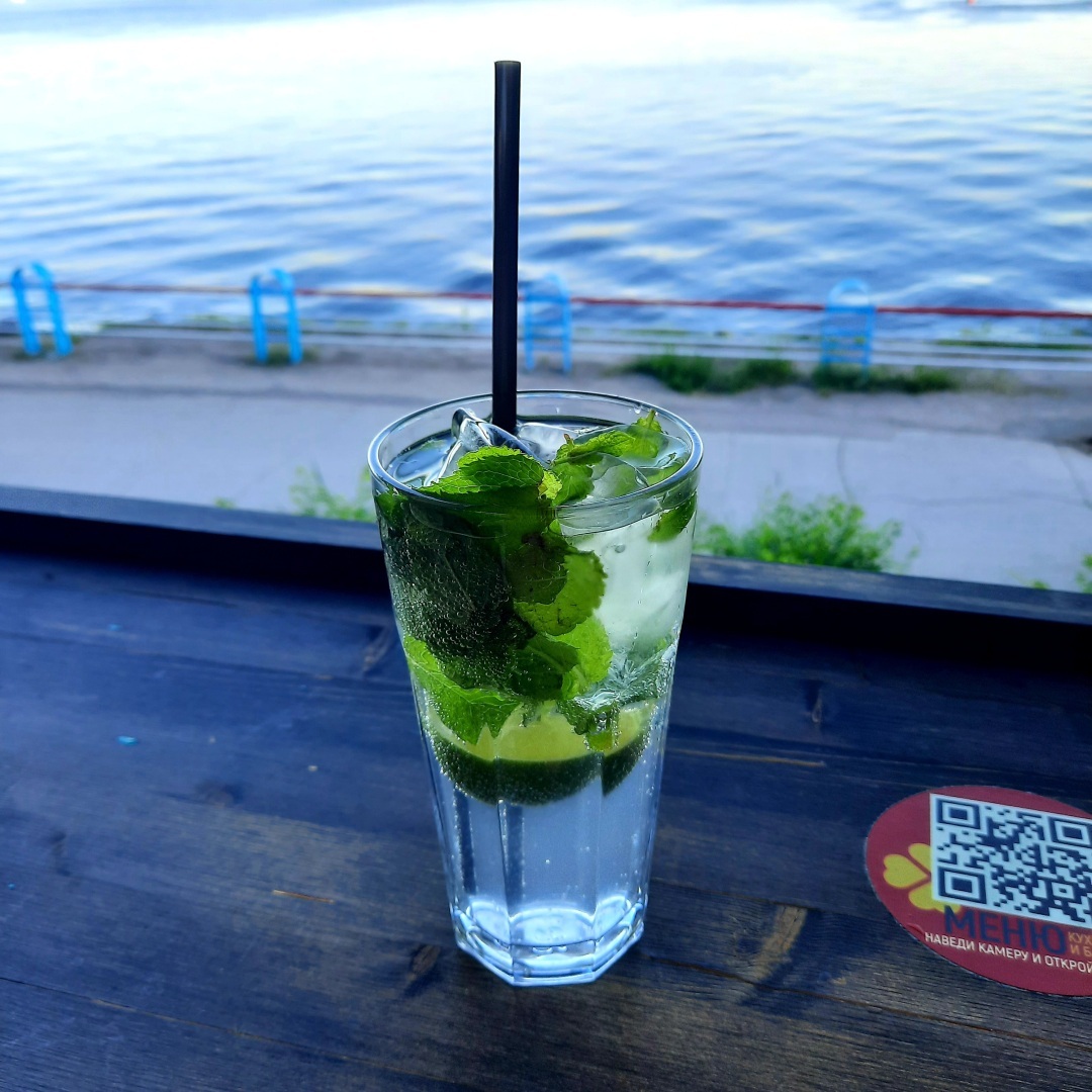 Признание в любви моему родному городу. Люблю Саратов, несмотря на все его недостатки.