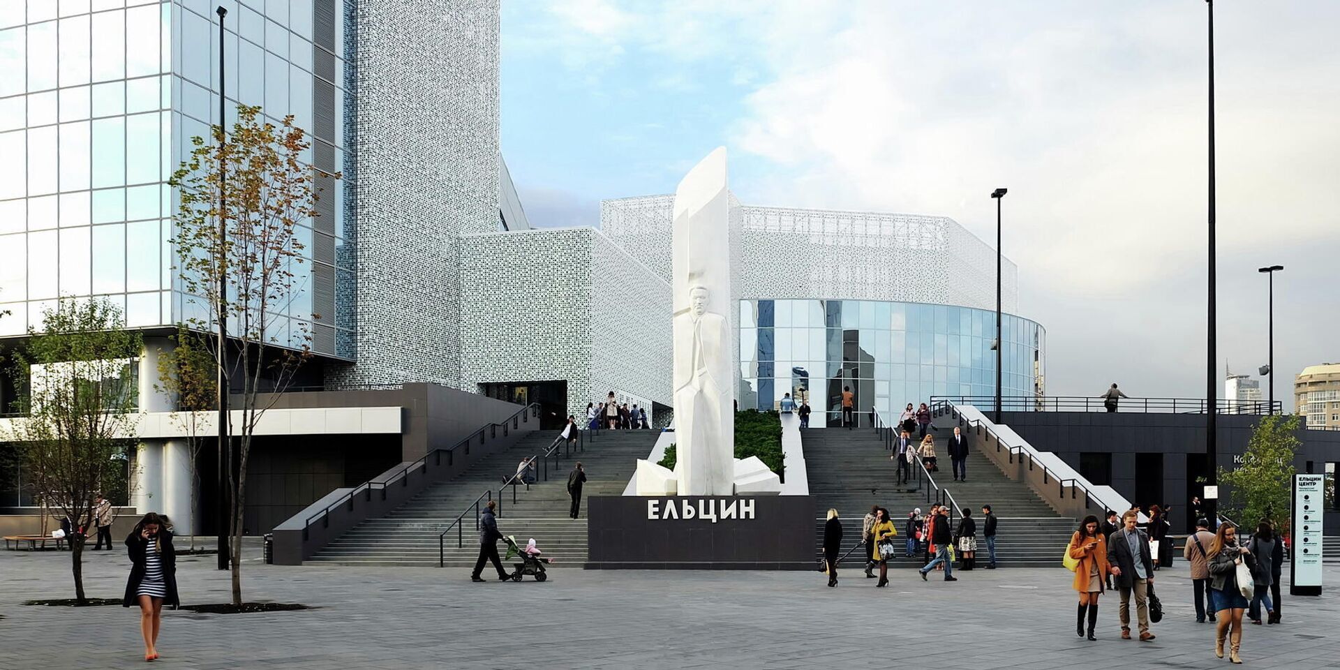 Моя экскурсия по Ельцин-центру: последний оплот свободы и демократии или рассадник либерализма? Краткий обзор музея.