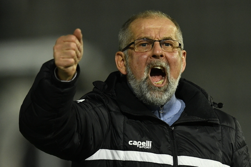 Футбольный тренер Рада получил рекордное наказание за расизм