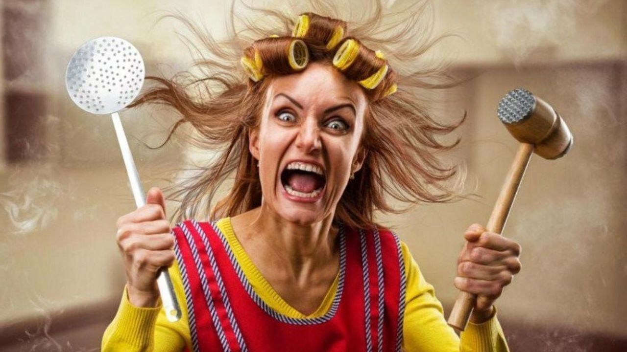 Разгадывая Загадку Женской Истерики: Манипуляция это или что-то другое?