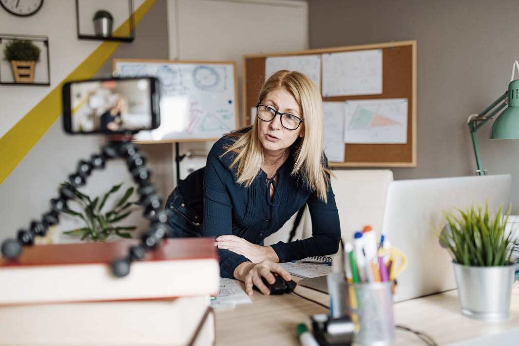 Ресурс и личности: для блогеров хотят ввести отдельное наказание в УК. В Госдуме готовят ужесточение мер по регулированию деятельности коучей и инфоцы