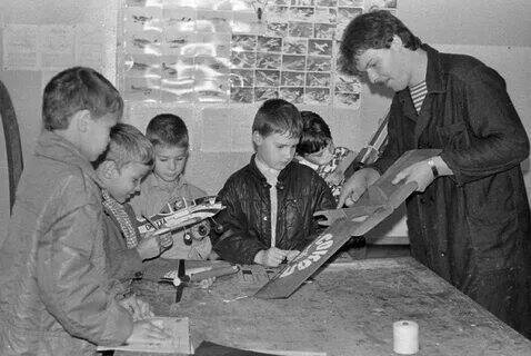 Особый оттенок ностальгии о советском детстве.