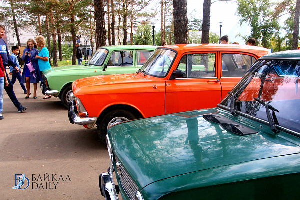 Почему советские машины были такими страшными? Виноват ли в этом коммунизм?