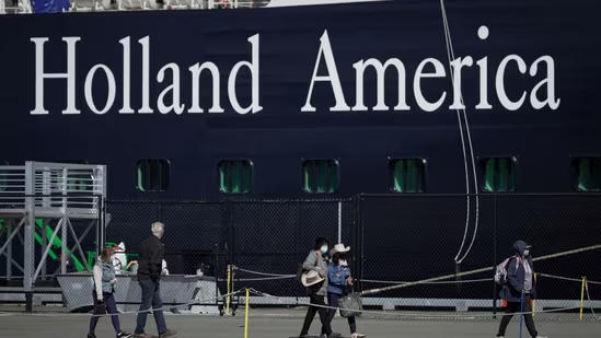 Два члена экипажа Holland America погибли в результате «инцидента» на борту на Багамах