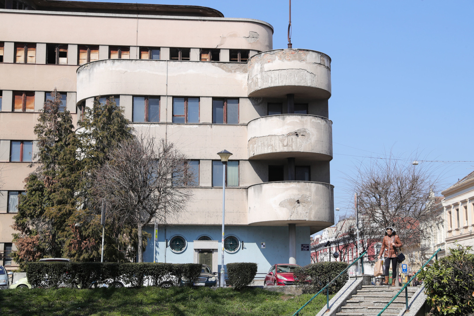 «Демонстрация права силы»: дипломаты и политики — о бомбардировках Югославии силами НАТО 25 лет назад