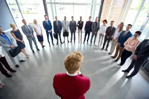 Лидерство: как стать эффективным руководителем