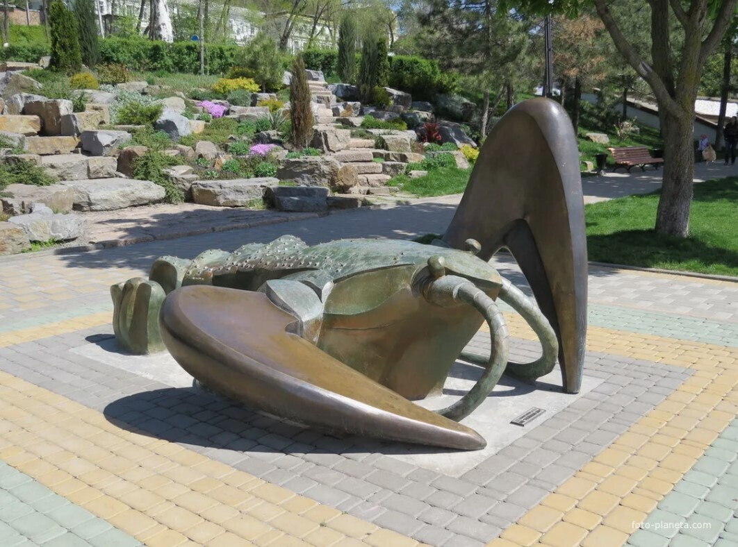 В Ростове этот деликатес едят как семечки, хотя цена на него кусается.