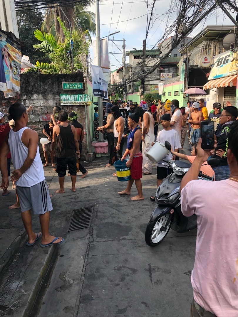 Мой младший сын с женой в Маниле. Фотосюжет о том, как там отмечают католическую Пасху