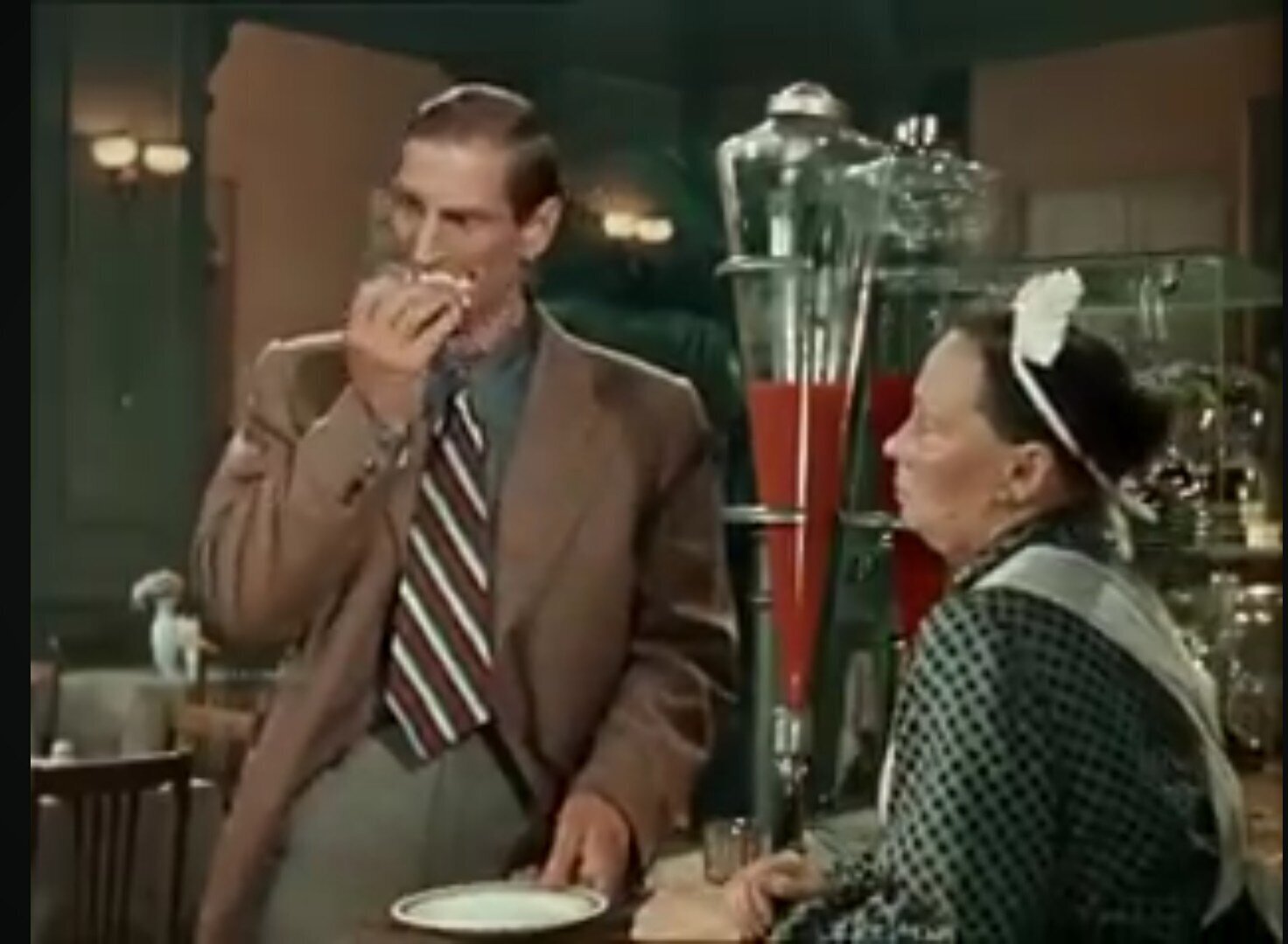 Советский общепит в советском кино. Продолжение