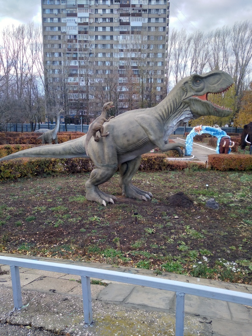 Место, где оживают динозавры. г. Тольятти