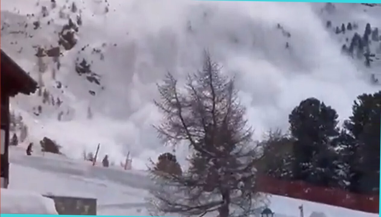 Три человека погибли в результате схода лавины в Церматте, Швейцария.