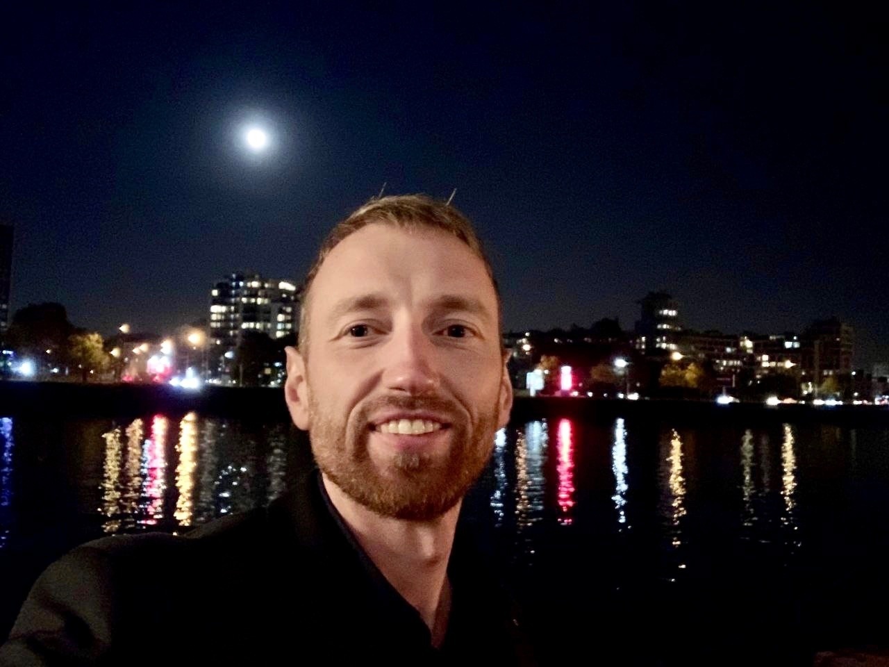 Суды начали взыскивать со школ компенсацию за травлю учеников.