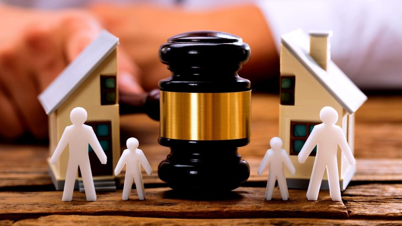 Оформление квартиры вместо алиментов: как правильно всё сделать