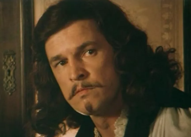 Недоплатили: Ивар Калныньш пожаловался на огромные советские гонорары Есть такая тенденция сегодня – если кто-то из актеров уезжает из страны, то начи