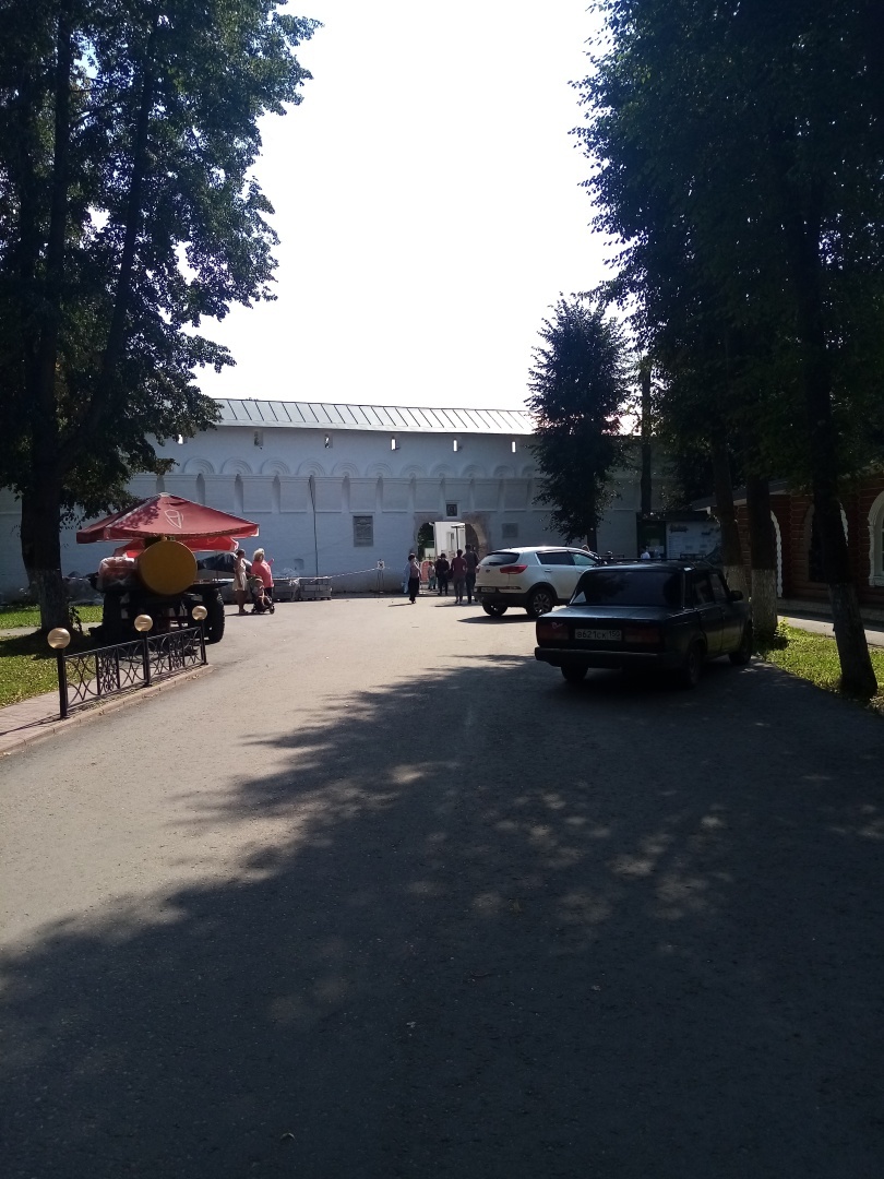 Трапезная Саввино-Сторожевского монастыря. Мои впечатления от посещения