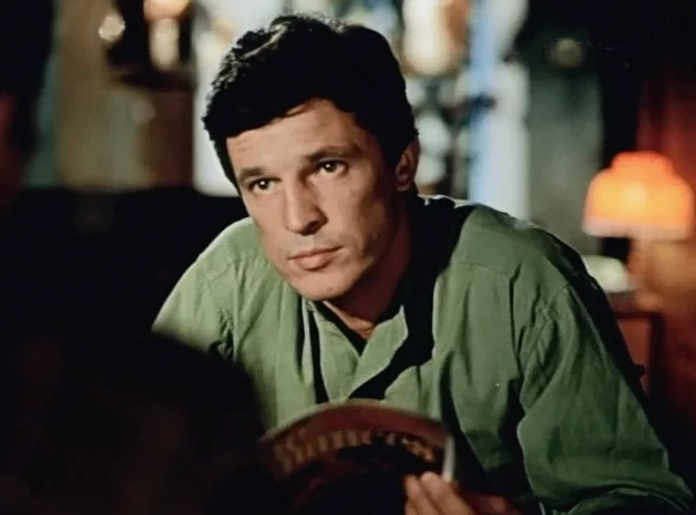 Недоплатили: Ивар Калныньш пожаловался на огромные советские гонорары Есть такая тенденция сегодня – если кто-то из актеров уезжает из страны, то начи