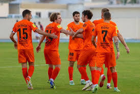 Главный тренер «Локомотива» Михаил Галактионов сообщил о текущем состоянии трех игроков команды: Наира Тикнизяна, Артёма Дзюбы и Дмитрия Баринова.