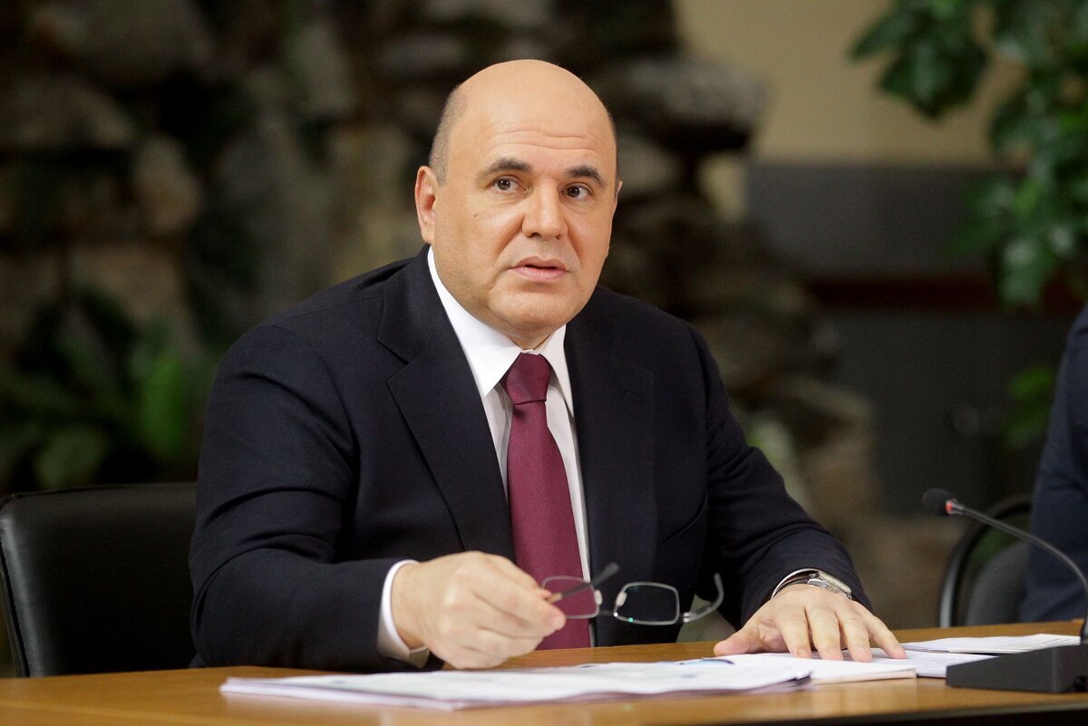 У кого средняя зарплата в России составляет 73 тыс. рублей вы знаете?