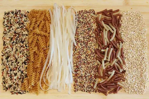 Продукты, которые стоит закупить про запас: список и рекомендации