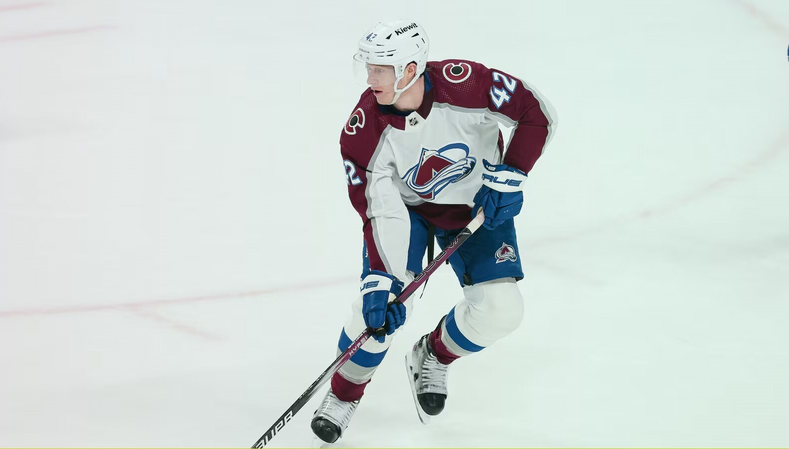 Макдэвид и Кейн помогли «Ойлерз» обыграть «Эвеланш» со счетом 6:2 и выйти в плей-офф