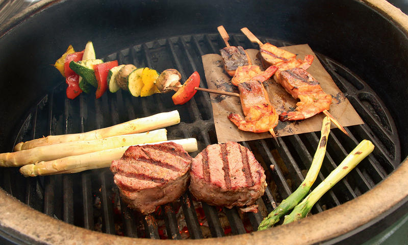 Хитрости приготовления на гриле, чтобы мясо было сочным и вкусным.