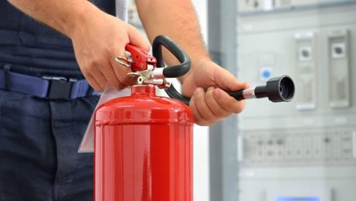 Преимущества углекислотного огнетушителя: Открывая эффективное и безопасное решение для борьбы с огнем