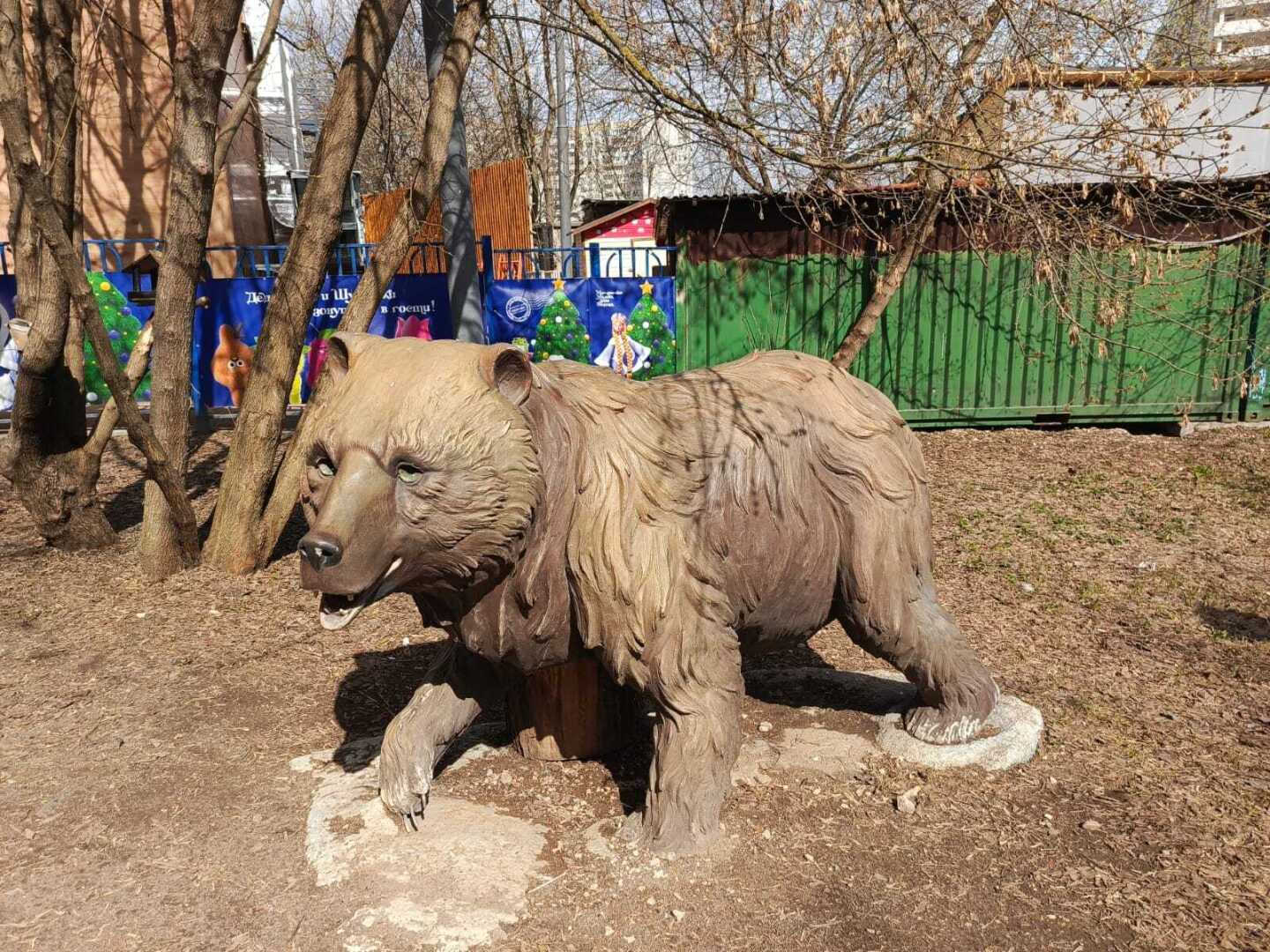 Пришла весна – пора гулять! Моя прогулка по Парку «Кузьминки» в Москве. История Усадьбы, Дед Мороз, Тропа сказок. Фото