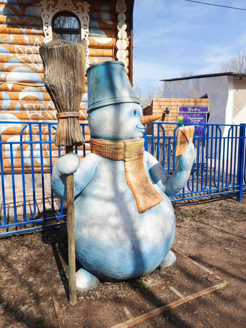 Пришла весна – пора гулять! Моя прогулка по Парку «Кузьминки» в Москве. История Усадьбы, Дед Мороз, Тропа сказок. Фото