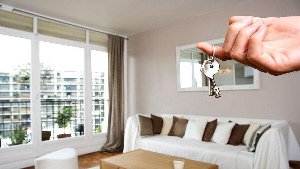 Хозяйка квартиры сдала свое жилье, но вдруг стала фигурантом уголовного дела! Как так произошло? (история из зала судебных заседаний)