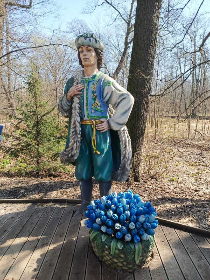 Пришла весна – пора гулять! Моя прогулка по Парку «Кузьминки» в Москве. История Усадьбы, Дед Мороз, Тропа сказок. Фото