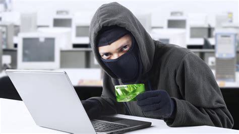 Как защитить пенсионеров? ЦБ знает.