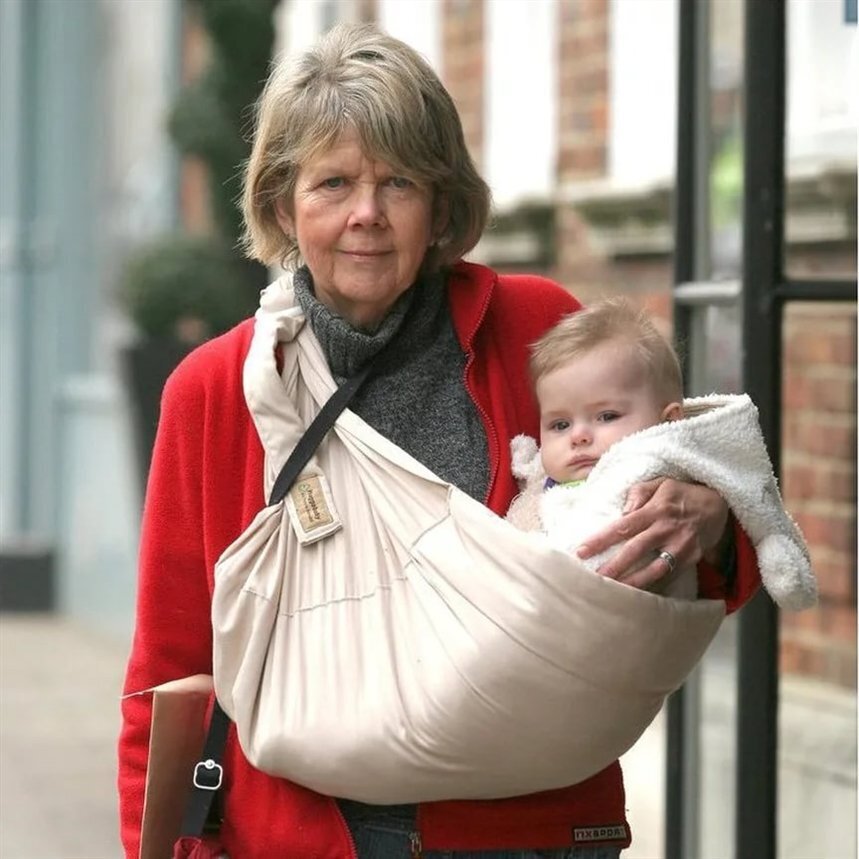 Женщины которым плевать на возраст и рожают даже в 60!!!