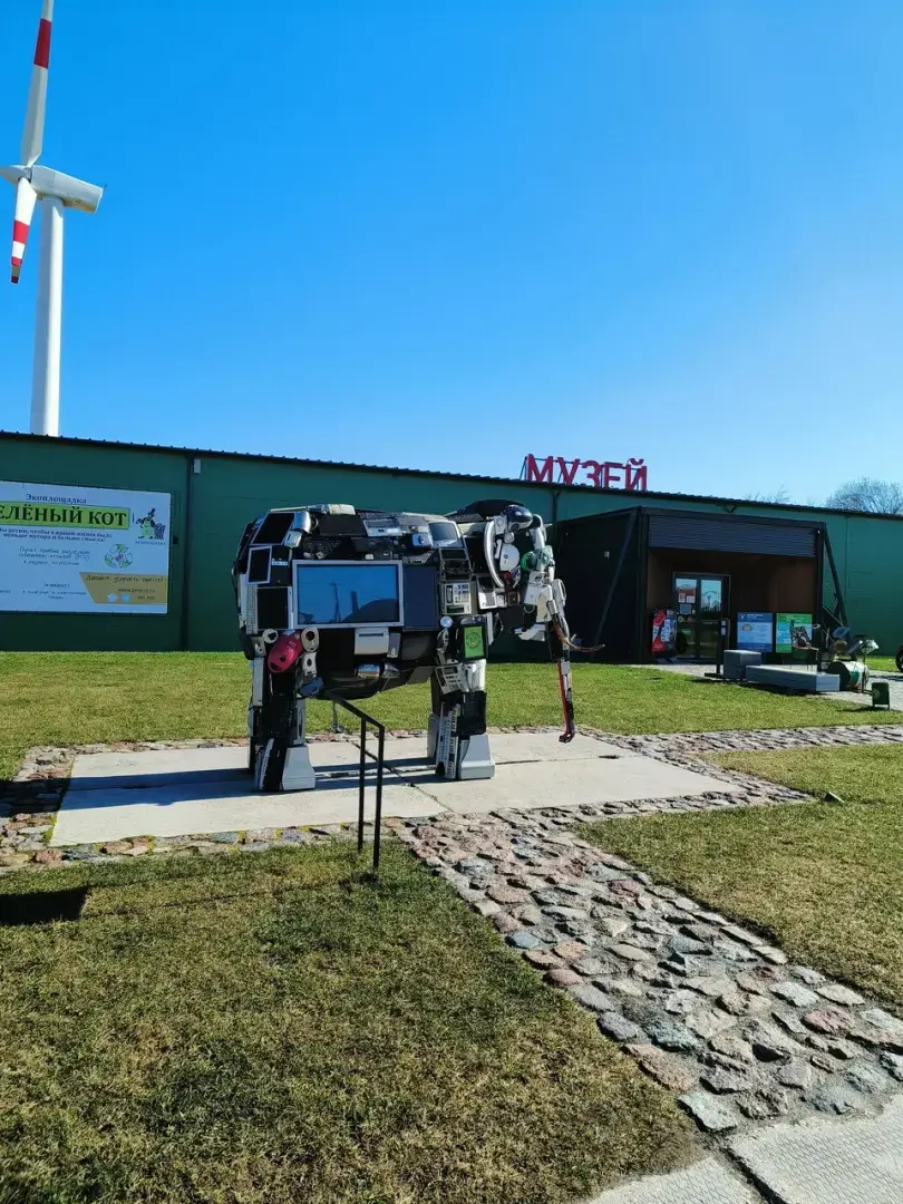 Наша семейная поездка в необычное место. Музей Мусора в городе Зеленоградске Калининградской области. Тур выходного дня. Кто куда, а мы на свалку)