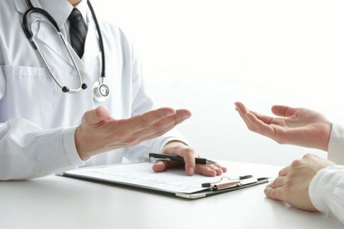 Остеоартроз тазобедренного сустава: разобраться в причинах, симптомах, лечении и профилактике