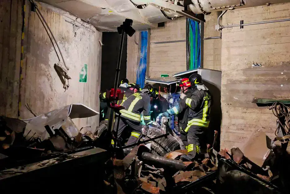 Взрыв на гидроэлектростанции в Италии унес жизни как минимум 3 человек